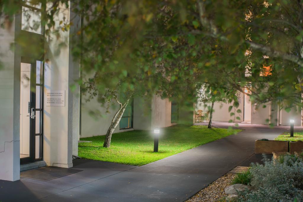 Aparthotel Quest Flemington Melburne Exterior foto